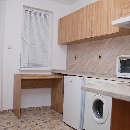 And Studios Apartment Burgas City